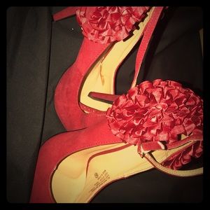 Ruffle heels